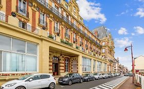 Charmant Studio Dans L'Ancien Grand Hotel De Houlgate - Welkeys